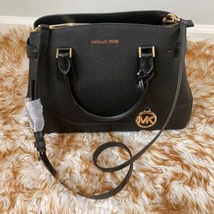 Michael Kors  LYNN Black large EW satchel leather